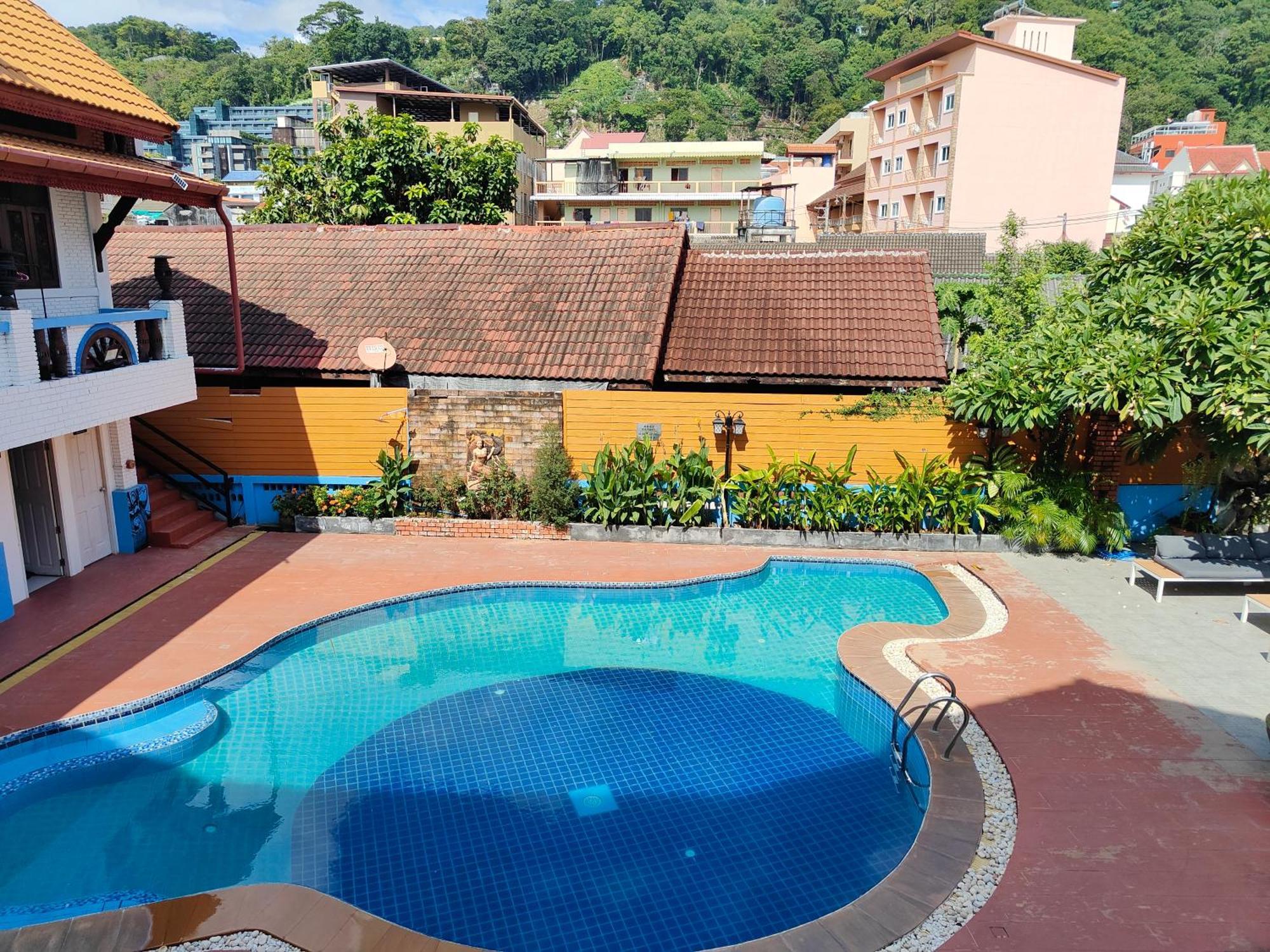 Baankasemsuk Resort 般咔 深宿 Patong Εξωτερικό φωτογραφία
